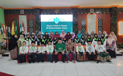 Penuh Haru, Siswa MI Muhammadiyah Dolopo lancar sambung Ayat saat Uji Publik wisuda Tahsin dan Tahfidz