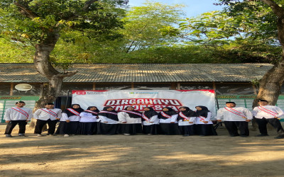 MI Muhammadiyah Dolopo Gelar Upacara HUT RI ke-80 dengan Penuh Khidmat